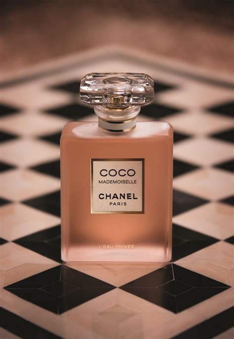 coco chanel perfume image